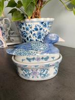 Moule à pâté ou beurrier vintage en porcelaine, Enlèvement