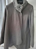 Kaki vest merk Melvin mt 44 ( model cape met mouwen), Ophalen of Verzenden, Zo goed als nieuw