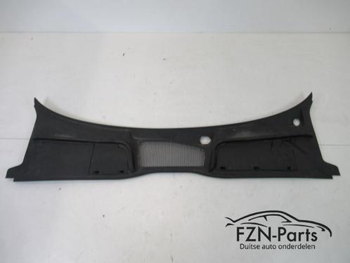 Audi A4 8W Parafaan Afdekkingsplaat 8W1819403, Auto-onderdelen, Carrosserie, Gebruikt, Ophalen of Verzenden