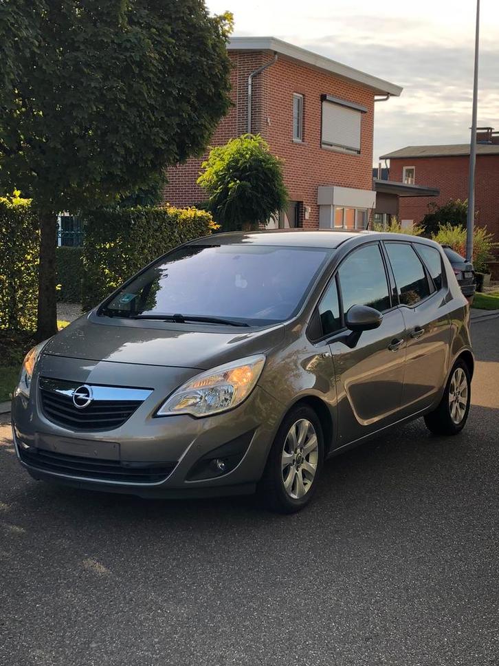 Opel merica 2012 1.7 EURO5  Automaat+Trekhaak, Auto's, Opel, Particulier, Meriva, Trekhaak, Diesel, Euro 5, Automaat, Grijs, Leder en Stof