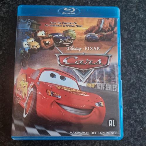 Voitures de Disney-Pixar blu ray NL FR, CD & DVD, Blu-ray, Comme neuf, Dessins animés et Film d'animation, Enlèvement ou Envoi