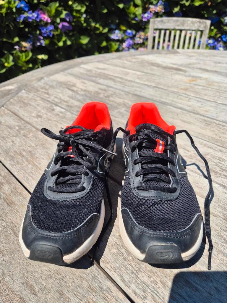 ② Espadrilles Kalenji noires et rose fluo Décathlon — Course