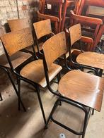 Oude houten stoelen en barkrukken, Ophalen, Gebruikt, Overige kleuren, Vintage / industrieel