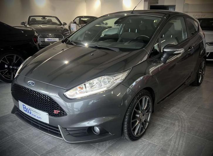 Ford Fiesta 1.5 TDCi ST-Line*LED*CLIM*RADAR*EURO 6b, Autos, Ford, Entreprise, Achat, Fiësta, ABS, Airbags, Air conditionné, Bluetooth