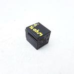 RELAIS Mitsubishi Sigma (F16A) (01-1990/07-1996) (00443800), Mitsubishi, Gebruikt