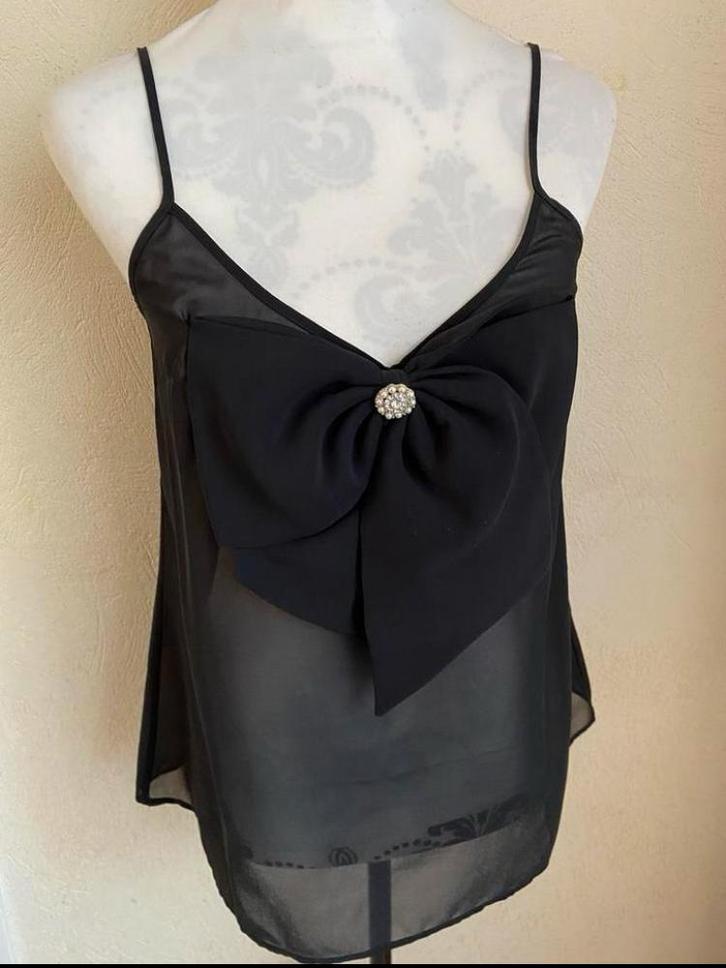 Top noir ASOS taille 38, Vêtements | Femmes, Tops, Enlèvement ou Envoi