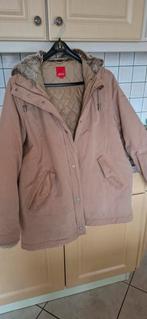 Zeer warme dikke winterjas maat L ,binnenkant kan er ook uit, Enlèvement, Taille 42/44 (L)