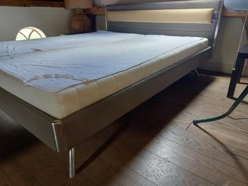 2persoons Auping Match London 180x200 incl matrassen beschikbaar voor biedingen