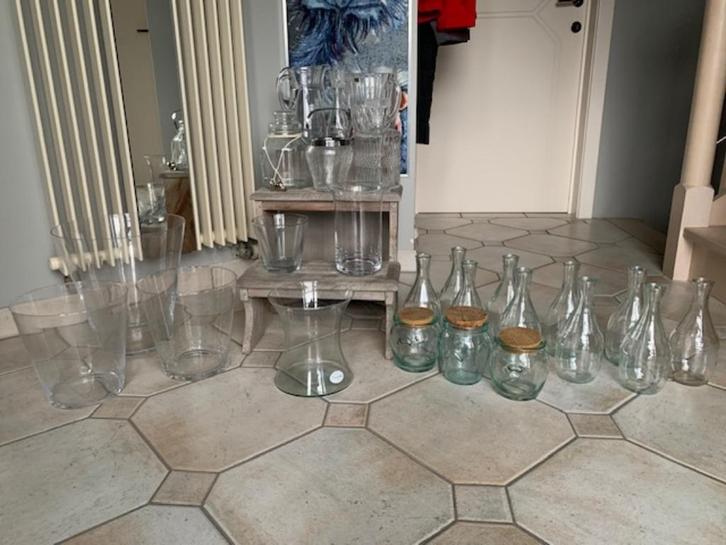 Lot glas 28 stuks, Diversen, Rommelmarktspullen, Zo goed als nieuw, Ophalen