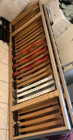 2 lattenbodems 70x200 op pootjes, Ophalen, 140 cm, Zo goed als nieuw, Twijfelaar