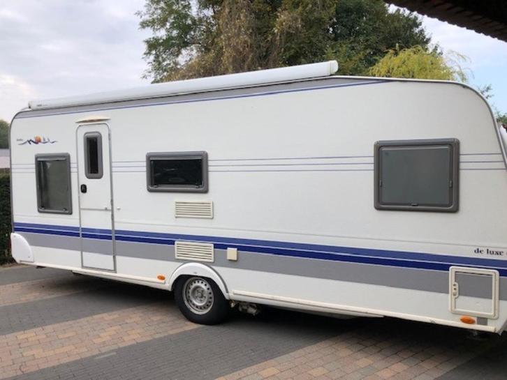 Hobby Caravan 560C 6 slaapplaatsen Bj 2006, Caravans en Kamperen, Caravans, Particulier, Rondzit, Hobby, Frans bed, Hefbed, Omvormbare zithoek