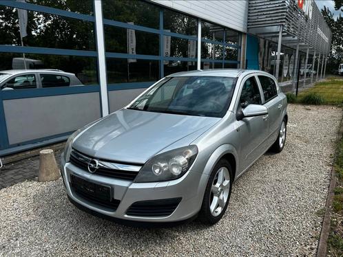 Opel astra benzine gekeurd garantie, Auto's, Opel, Bedrijf, Te koop, Astra, ABS, Benzine, Euro 4, Stadsauto, 5 deurs, Handgeschakeld