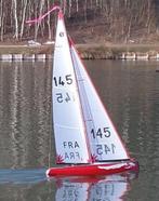 RC 1M Zeilboot - IOM, Hobby en Vrije tijd, 1:32 tot 1:50, Overige merken, Zo goed als nieuw, Ophalen