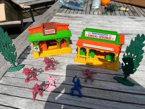 Cowboyhuisjes vintage en cowboys en indianen, Verzamelen, Poppetjes en Figuurtjes, Zo goed als nieuw, Ophalen of Verzenden