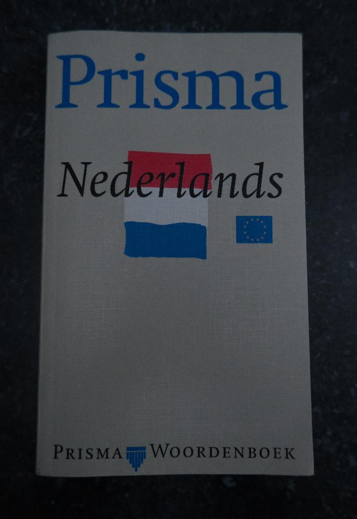 Prisma Nederlands woordenboek, Livres, Dictionnaires, Comme neuf, Néerlandais, Prisma ou Spectrum, Enlèvement