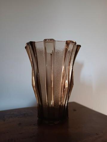 Art deco beschikbaar voor biedingen