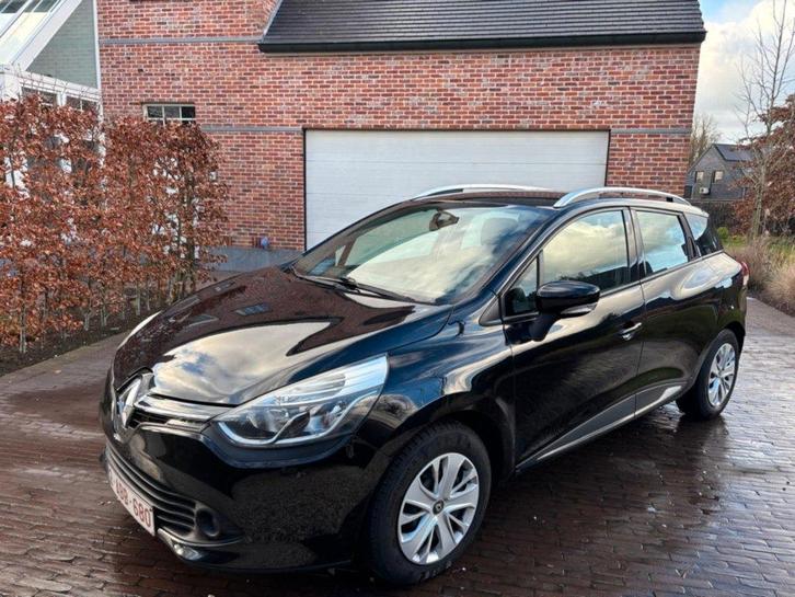 Renault Clio Grand Tour/1.2i /Met trekhaak, Autos, Renault, Particulier, Clio, ABS, Airbags, Bluetooth, Ordinateur de bord, Cruise Control