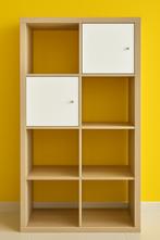 Étagère IKEA KALLAX 147x76x39 cm avec portes - état neuf, Ophalen, Met deur(en), 100 tot 150 cm, Eikenhout