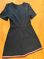Kleedje Tommy Hilfiger, Maat 38/40 (M), Tommy hilfiger, Zo goed als nieuw, Knielengte
