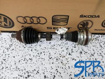 Aandrijfas HOMOKINEET 5Q0407271BM 1BMZ LINKS 5Q0 407 271BM beschikbaar voor biedingen