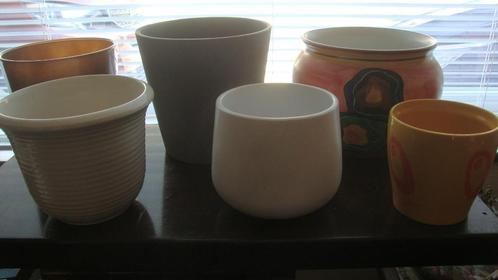 Diverse cache potten tussen 2,5€ en 8€, Tuin en Terras, Bloempotten, Zo goed als nieuw, Steen, Binnen, Balkon, Tuin, Minder dan 40 cm