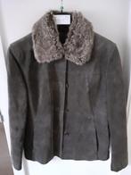 AUTHENTIC Clothing company Daim vestje Maat: 40 ? Prijs: € 7, Kleding | Dames, Jassen | Winter, Maat 38/40 (M), Bruin, Ophalen of Verzenden