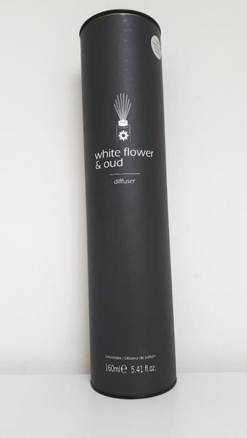 Geurstokjes Whithe flower & oud diffuser 160 ml NIEUW beschikbaar voor biedingen