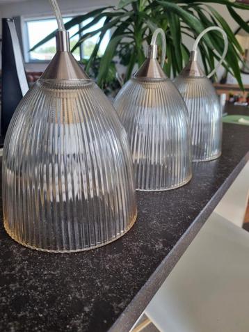Trendy Ribbed Glass Hanglampen - set van 3 ️ beschikbaar voor biedingen