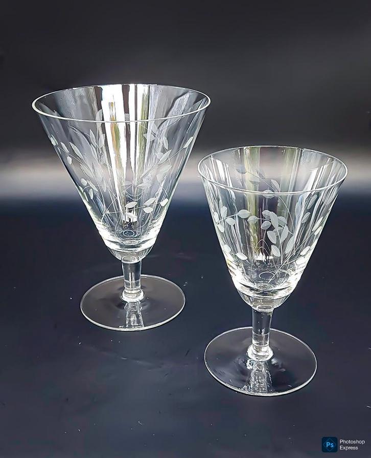 2 verres - cristal - Verreries Boussu vintage, Antiquités & Art, Antiquités | Verre & Cristal, Enlèvement ou Envoi