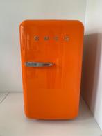 SMEG Koelkast met vriesvak oranje, Gebruikt, 100 tot 150 liter, 45 tot 60 cm, Met vriesvak