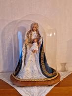 Cloche en verre vintage avec statue de la Vierge à l'Enfant, Antiquités & Art, Antiquités | Objets religieux, Enlèvement
