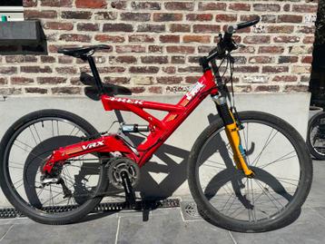 Originele dubbel geveerde TREK VRX 200, Fietsen en Brommers, Ophalen