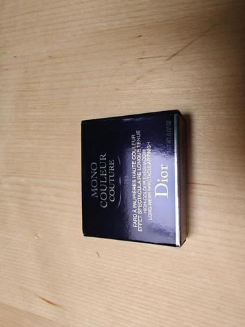 Dior Mono Couleur 280 Lucky Clover disponible aux enchères