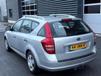 Kia cee'd Sporty Wagon 1.4 X-tra ISG, airco, trekhaak , nieu, Autos, Argent ou Gris, Achat, 140 g/km, Entreprise