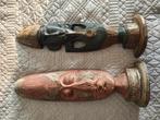 Masques africains en bois, Ophalen