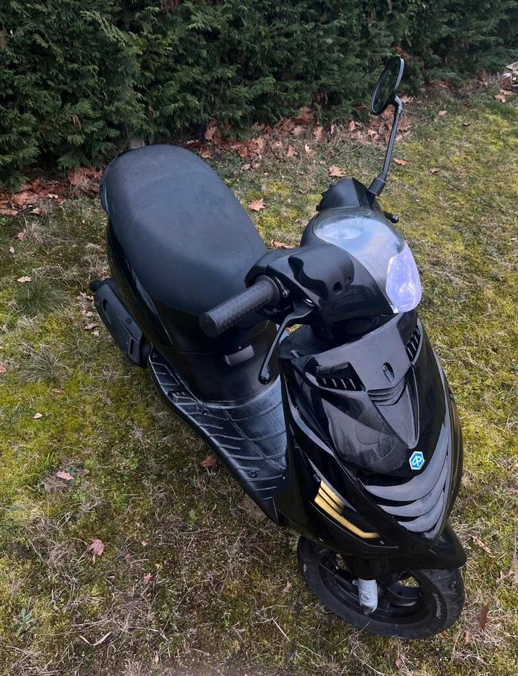 Piaggio zip 2t a klasse, Vélos & Vélomoteurs, Scooters | Piaggio, Comme neuf, Zip, Enlèvement