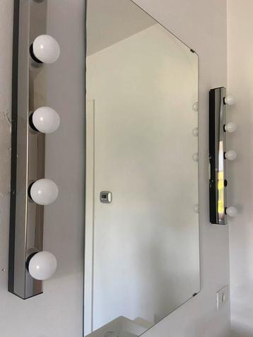 Eenvoudige spiegels 96 x 60cm - 2 stuks - gratis  beschikbaar voor biedingen