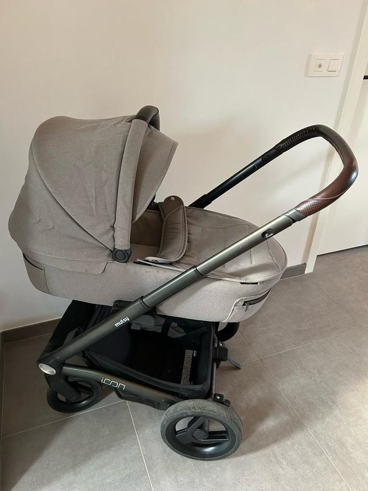 Mutsy Icon buggy met draagmand en zitje, Kinderen en Baby's, Kinderwagens en Combinaties, Gebruikt, Combiwagen, Mutsy, Met autostoeltje