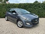 HYUNDAI i30 1.4 BENZINE 2017 EURO 6b (MET GARANTIE), Bedrijf, 1368 cc, Zilver of Grijs, Stadsauto