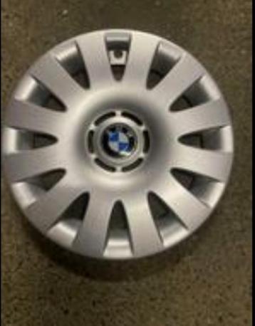 1 BMW E46 16-inch wieldop beschikbaar voor biedingen