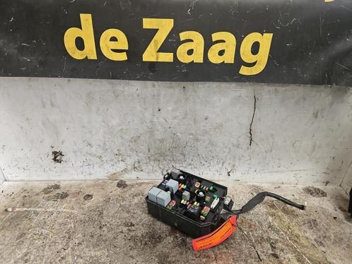 Zekeringkast van een Opel Corsa, Auto-onderdelen, Elektronica en Kabels, Opel, Gebruikt, 3 maanden garantie, Ophalen of Verzenden