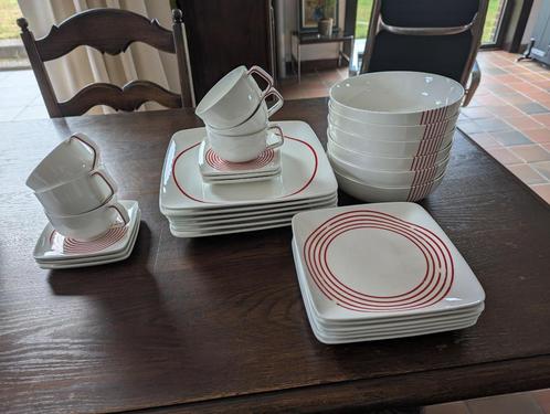Volledig 6 delig servies Salt&Pepper ( Salt & Pepper ), Huis en Inrichting, Keuken | Servies, Zo goed als nieuw, Compleet servies