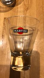 6 verres à Martini, Neuf