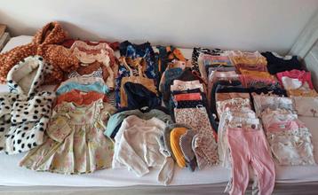 pakket 75 stuks kleren 0- 6 maand beschikbaar voor biedingen