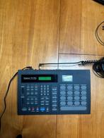 Roland R70 Drumcomputer, Ophalen of Verzenden, Roland