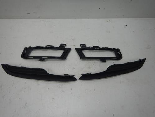 VW Golf 7 Set Inleg Voorbumper Mistlampen 5G0853665, Auto-onderdelen, Carrosserie, Bumper, Volkswagen, Gebruikt, Ophalen of Verzenden