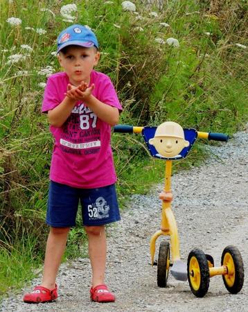 Stevige kinder step met 3 wielen voor 3-8 jaar beschikbaar voor biedingen