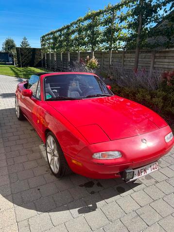Mazda MX5 NA oldtimer beschikbaar voor biedingen