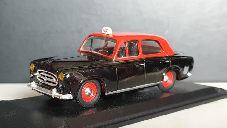 1/43 Peugeot 403 berline taxi, Hobby en Vrije tijd, Modelauto's | 1:43, Ophalen of Verzenden