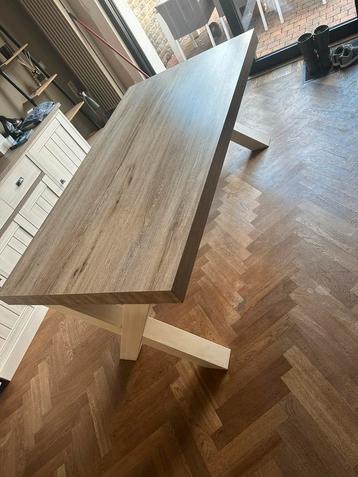 Eettafel, York beschikbaar voor biedingen
